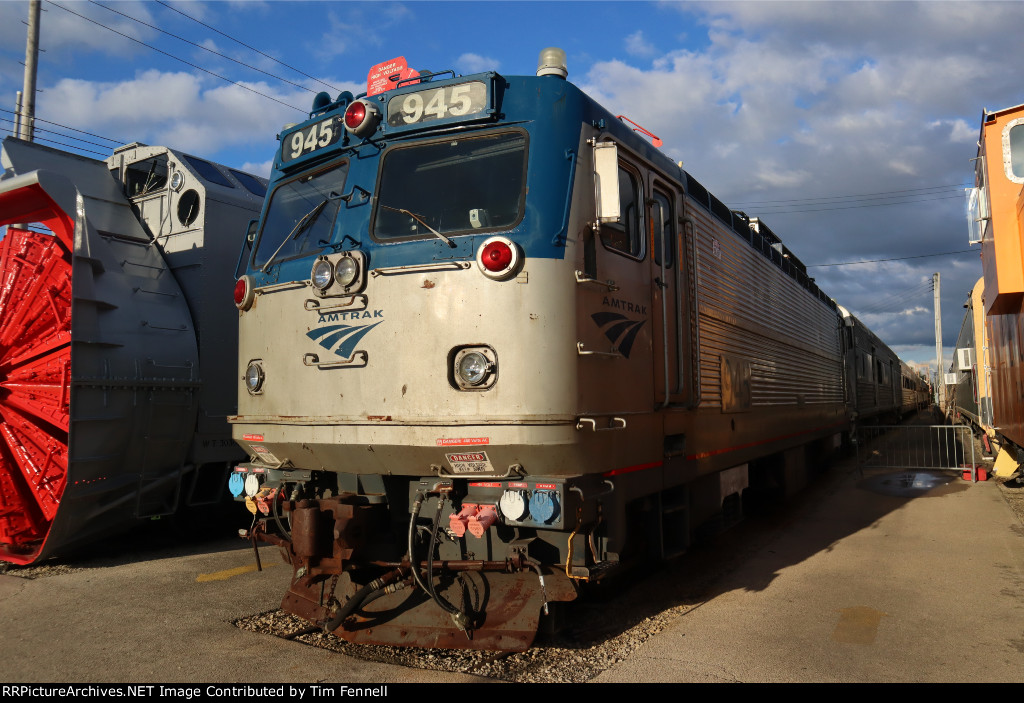 Amtrak #945